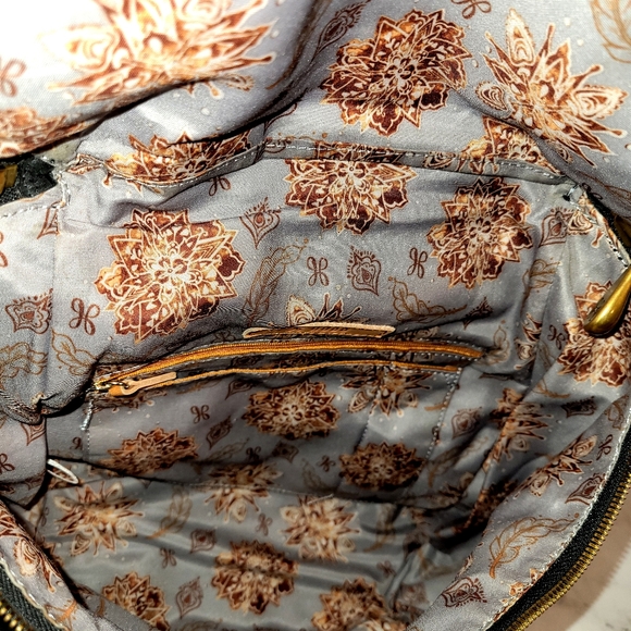 HOBO 'River' Black Pebbled Leather Convertible Purse/Backpack - Picture 2 of 10